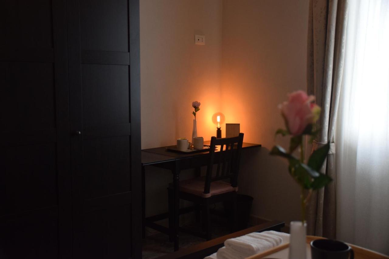 B&B Le Rose Di Paola Santa Maria a Monte Exteriör bild